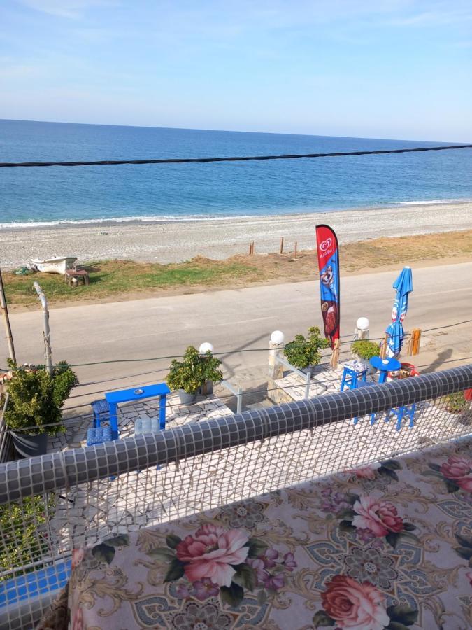 Agatha Appartments Paliouria Kókkinon Nerón Dış mekan fotoğraf
